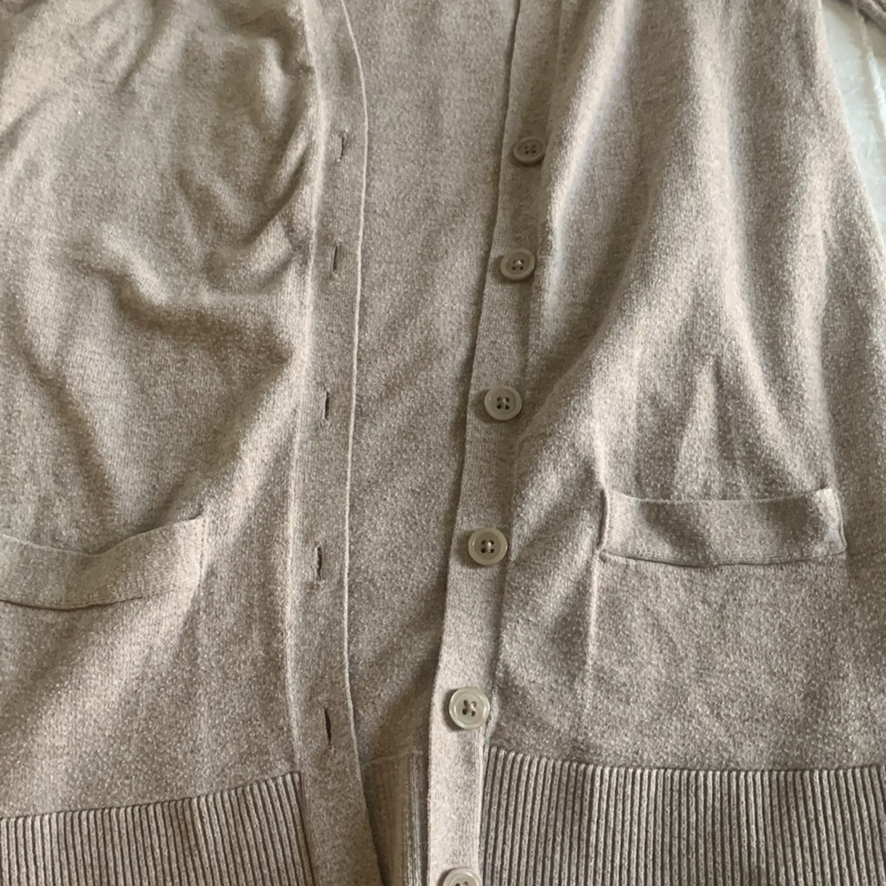 Old Navy Cardigan - Picture 5 of 6